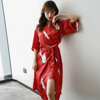 Baskı Vinç Kimono Sabah Robe Elbise Saten Gecelik Seksi Buz İpek Bornoz Takım Elbise V Yaka Gecelik Samimi İç Çamaşırı Yay İle