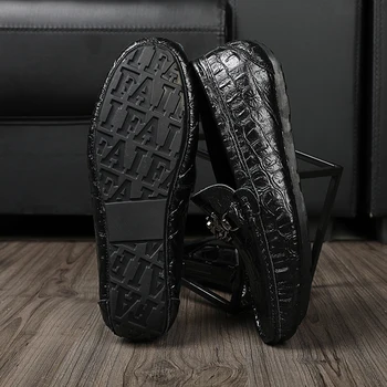 Erkek loafer ayakkabılar Lüks Erkekler siyah ayakkabı erkek Rahat Deri Moda Şık Loafer'lar Sneakers İtalyan Deri Trend Erkek
