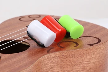 1 adet Mini Boy Gitar Ukulele Kum Shaker Çekiç Ritim Parmak Kum Çekiç Kum Çan Gitar Eşliğinde Ukulele Aksesuarları