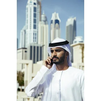 Katar Prens Şapkalar Dubai Turist Erkekler Kafa Bandı 2 Adet BAE Tatil Kafa Bandı Suudi Cami Kafa Bandı Arap Şapkalar