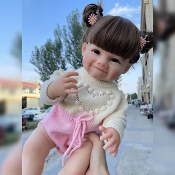 NPK 55 CM Raya Tam Vücut Yumuşak Silikon Reborn Yürümeye Başlayan Kız Bebek Gerçekçi Yumuşak Dokunuşlu Yüksek Kaliteli Bebek Hediyeleri Çocuk için