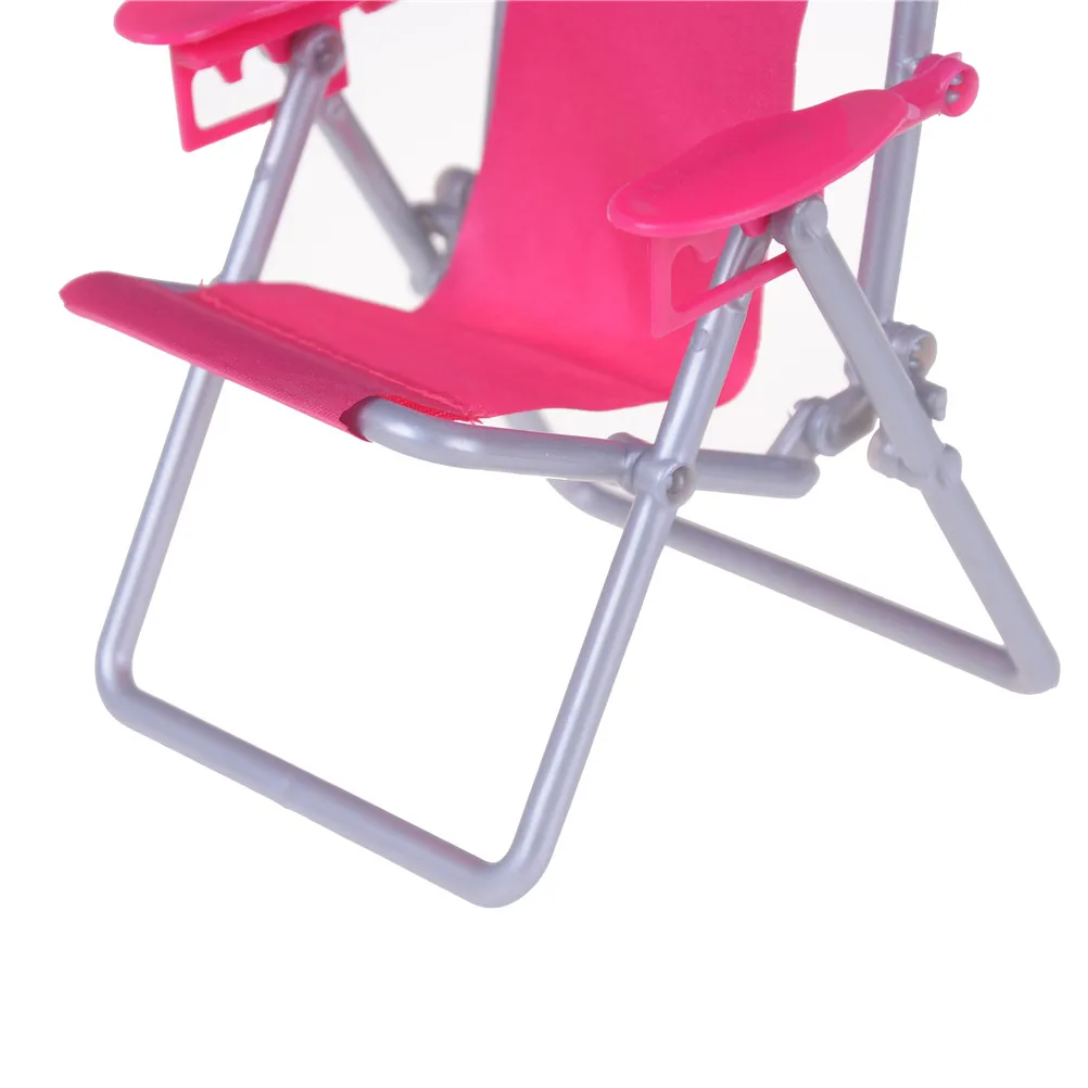 1 ADET Pembe Katlanabilir Plastik plaj sandalyesi Güverte Mini Bahçe Çim Mobilya Bebek Aksesuarları Minyatür 1:12 Ölçekli Toptan 4